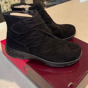 NIB Therafit Women's Nadia Bootie Size 7.5-8